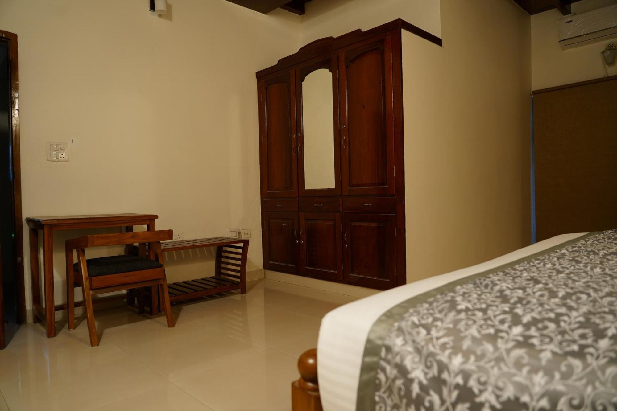 Alfred Place Kochi Buitenkant foto