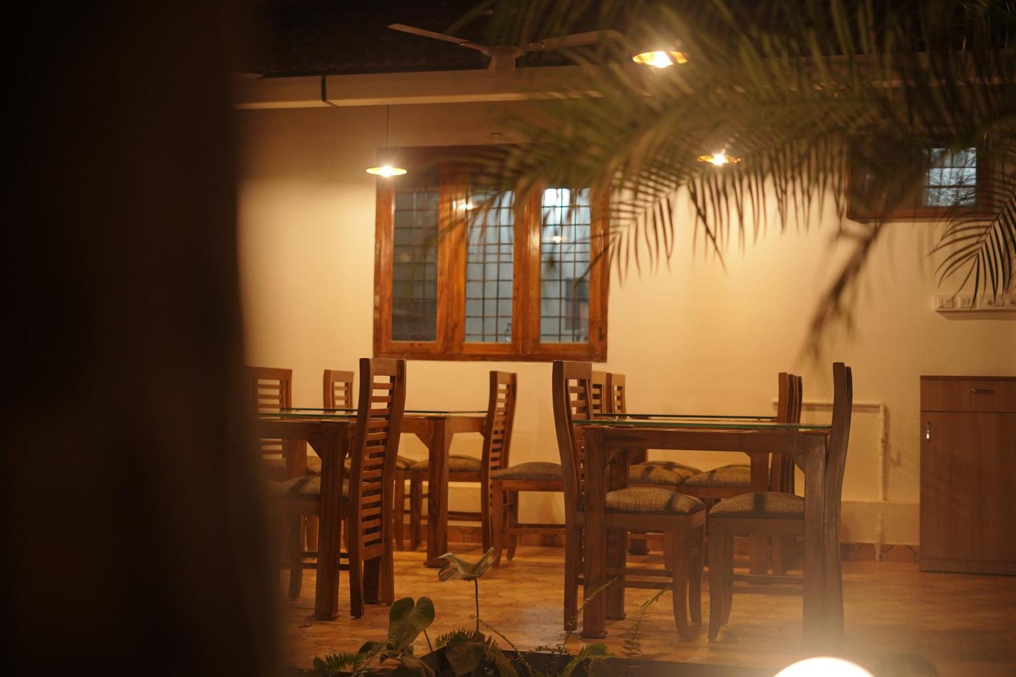 Alfred Place Kochi Buitenkant foto